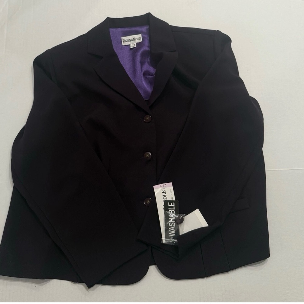 Plus Size Women’s jacket  Danny&Nicole  Size 22W Machine Washable NWT